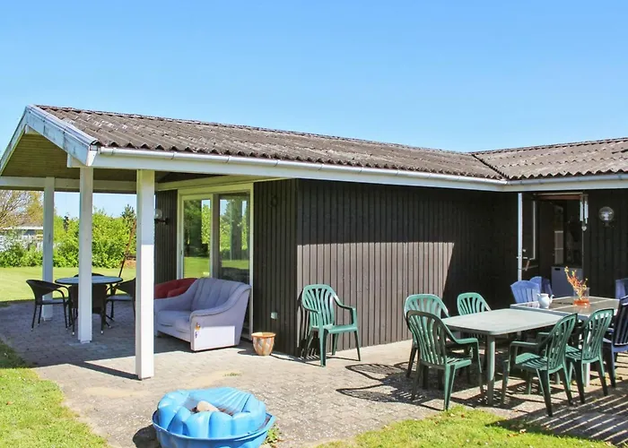 Carita - 500m From The Sea By Interhome * Glesborg